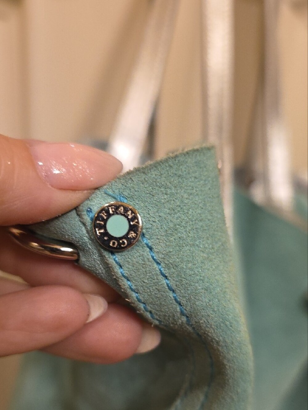Tiffany & Co. Metallic Silver Tote with REVERSIBLE Tiffany Blue - Picture 7 of 13